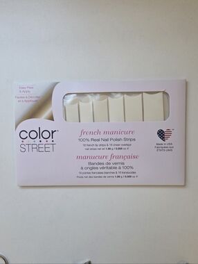 Color Street Meet Me in Paris Nail Polish Strips